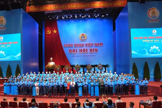 Bế mạc Đại hội XIV Công đoàn Việt Nam: Sớm đưa Nghị quyết Đại hội vào cuộc sống