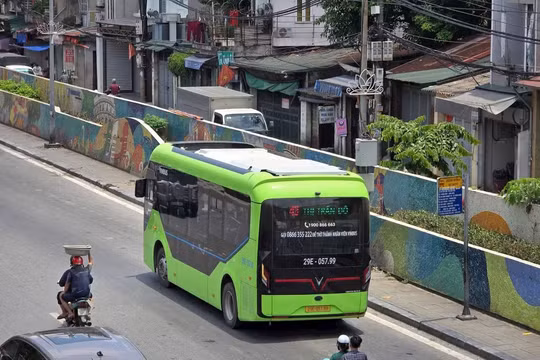 Hà Nội: Miễn phí vận chuyển 130.000 lượt hành khách bằng xe buýt