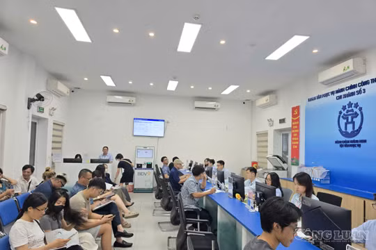 Đề án 'Sổ đỏ trao tay' tại Hà Nội: Tiết kiệm hàng tỷ đồng và hàng chục nghìn ngày công 