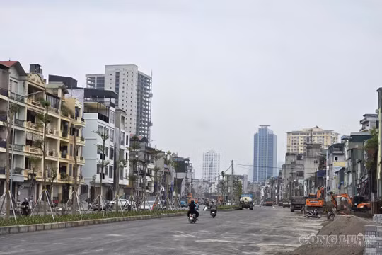 Hà Nội thúc tiến độ Vành đai 1, yêu cầu gỡ dứt điểm các điểm nghẽn mặt bằng