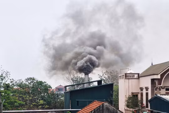 Hà Nội: Sẵn sàng đình chỉ ngay cơ sở công nghiệp gây ô nhiễm