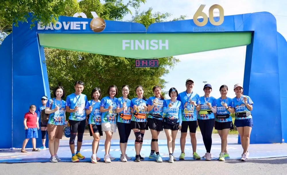 giai chay baoviet run hanh trinh xanh huong toi 60 nam thanh lap bao viet hinh 3