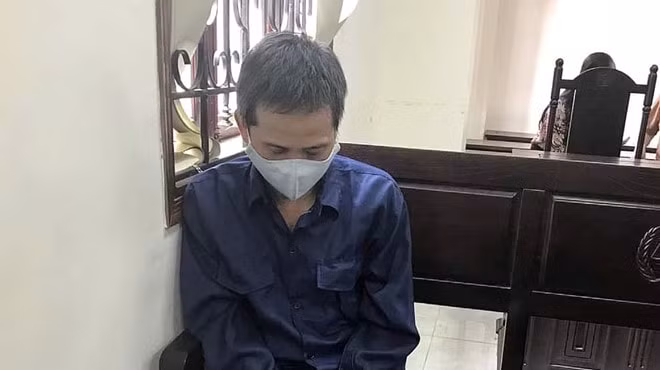 Bị cáo Nguyễn Tiến Dũng tại tòa. Ảnh: TL