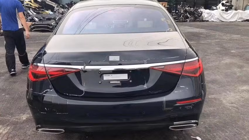Phần đèn hậu của xe cũng được thay đổi rõ rệt . Ảnh: Paultan