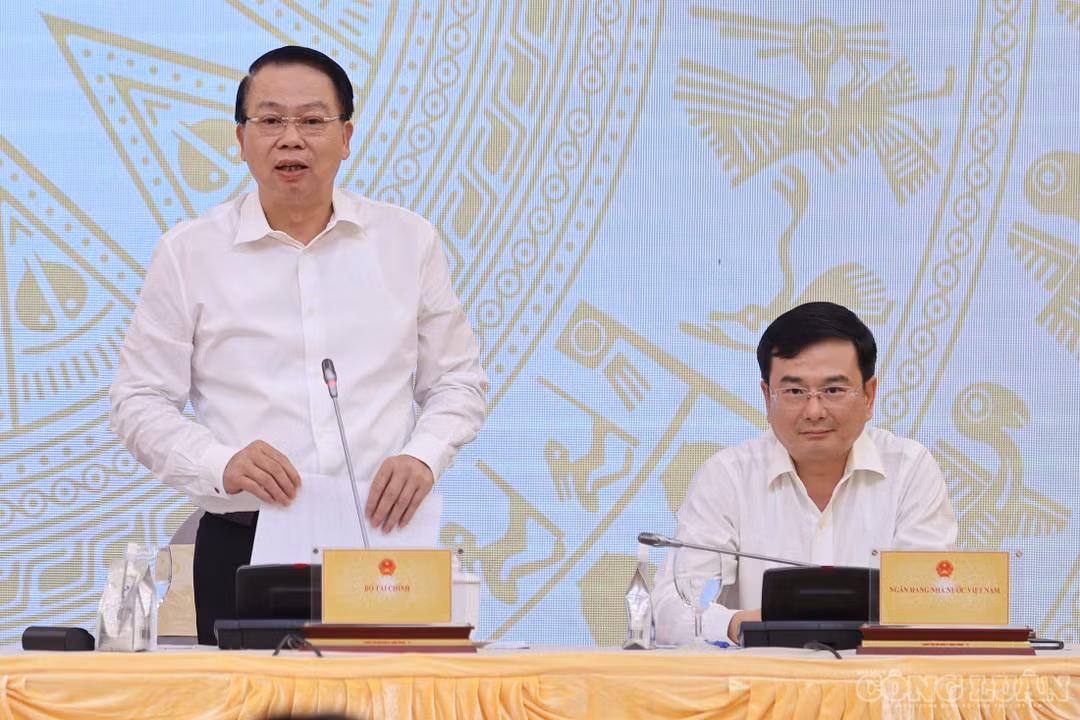 Thứ trưởng Bộ Tài chính: Xã hội đón nhận đợt tăng lương mới một cách bình tĩnh, hiệu quả