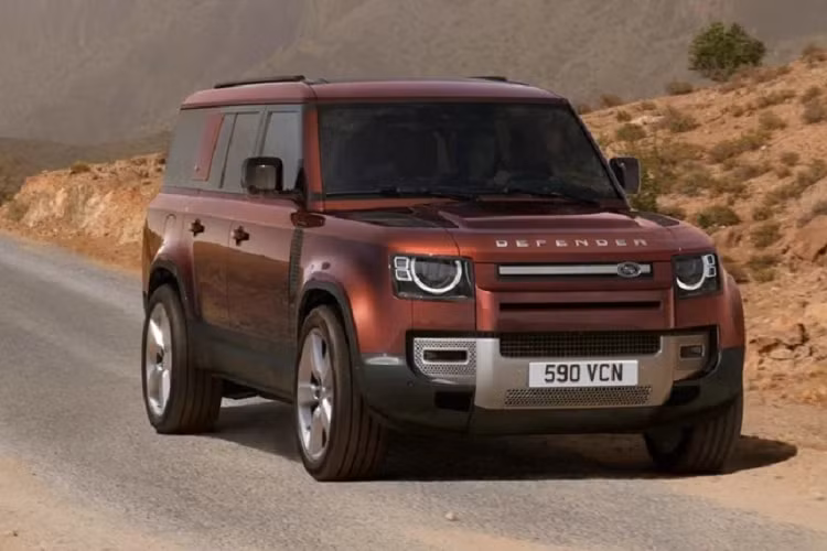 land rover defender 130 gia du kien hon 76 ty dong sap ve viet nam hinh 3