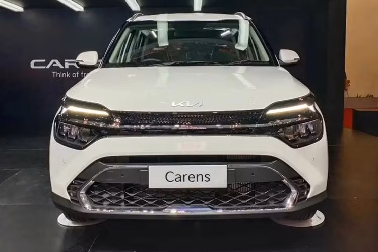 kia carens 2022 sap ve viet nam co gia tu 600 trieu hinh 1