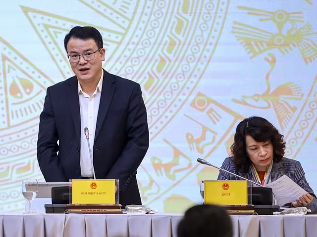 thu truong tran quoc phuong muc tieu tang truong gdp 6 65 nam 2024 la nhiem vu kho hinh 2