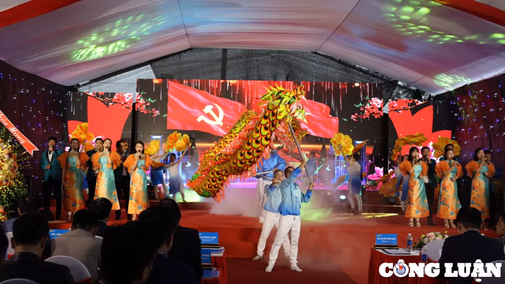 cong ty tnhh xang dau giang nam khai truong 10 cua hang xang dau o ha tinh hinh 2