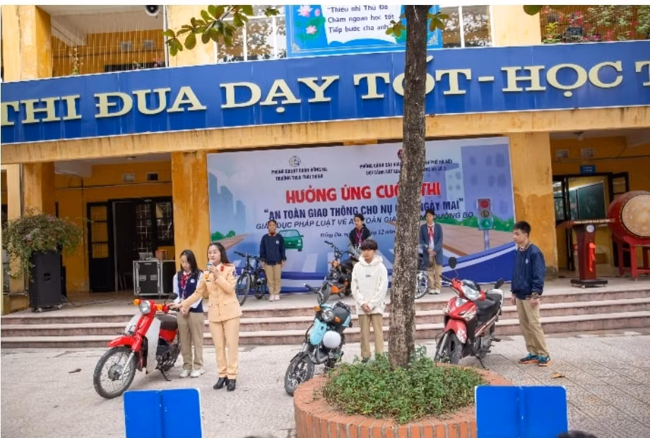 truong thcs thai thinh to chuc chuong trinh huong ung cuoc thi an toan giao thong cho nu cuoi ngay mai hinh 5