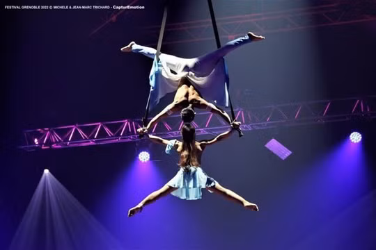 Xiếc Việt Nam giành Cúp vàng tại Festival Grenoble, Pháp