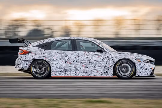 Honda Civic Type R phiên bản đường đua lộ diện