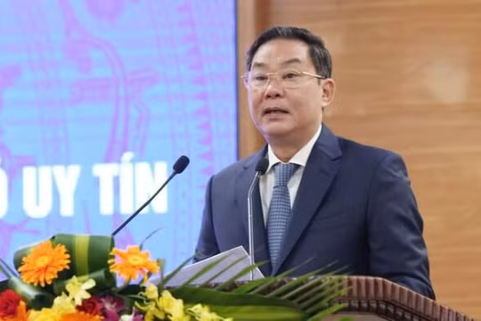 Ông Lê Hồng Sơn tạm thời điều hành hoạt động UBND TP Hà Nội