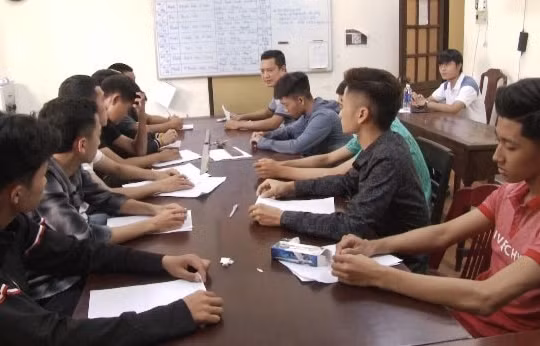 Bắt tạm giam nhóm đối tượng chém người gây thương tích