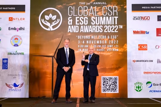 Vinamilk được vinh danh với các giải thưởng lớn trong hội nghị CSR, ESG toàn cầu 2022