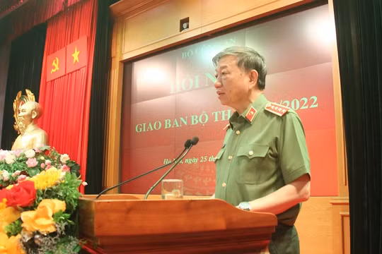 Bộ trưởng Bộ Công an chỉ đạo bảo đảm an ninh cho các sự kiện trọng đại trong tháng 5