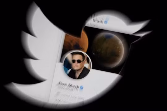 Twitter xác nhận bán công ty cho Elon Musk và những ý kiến trái chiều