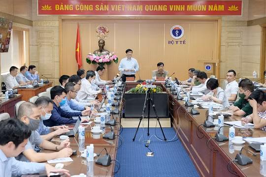 Còn hơn 43 triệu mũi tiêm sai thông tin cá nhân người tiêm chủng COVID-19