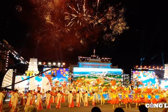 Hải Phòng sẽ bắn pháo hoa dịp lễ Hoa Phượng Đỏ - 2022