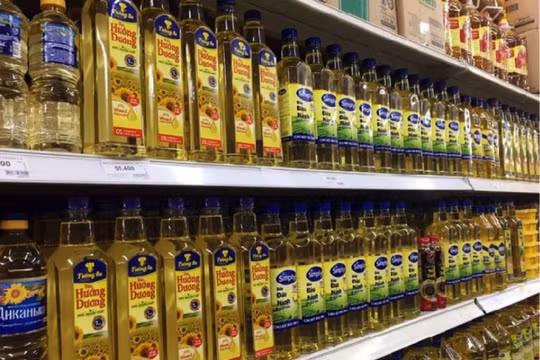 Bão giá dầu ăn: Chị em nội trợ chắt bóp; nồi chiên không dầu lên ngôi