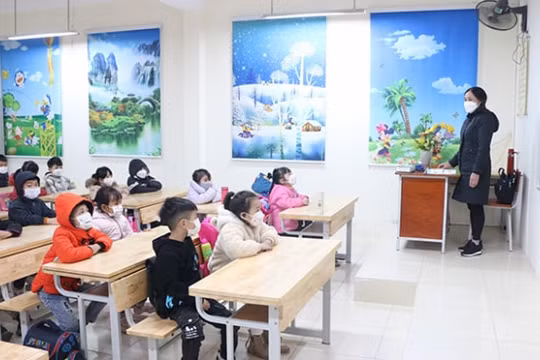 Sẽ đề xuất cho học sinh từ lớp 1 đến lớp 6 nội thành Hà Nội đi học lại từ tháng 3