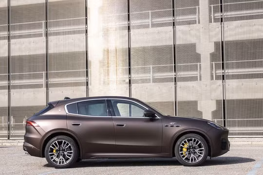 Maserati Grecale 2022 lộ giá bán tại Việt Nam từ 3,9 tỷ đồng, đối đấu Porsche Macan