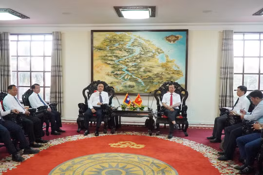 Tăng cường hợp tác giữa Thừa Thiên Huế và tỉnh Savannakhet của Lào