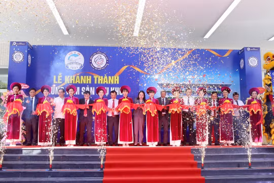 Phó Chủ tịch nước Võ Thị Ánh Xuân dự lễ khánh thành Trung tâm Sản Phụ khoa 300 tỷ đồng tại Huế