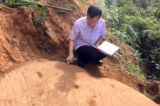 Phát hiện thêm một bãi đá cổ tại Mù Cang Chải