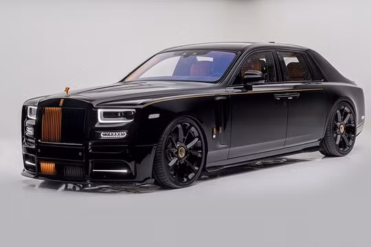 Mansory "lột xác" hoàn toàn mẫu xe siêu sang Rolls-Royce Phantom VIII