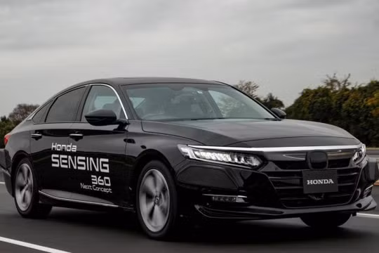 Honda Sensing sẽ có khả năng tự lái, tài xế không cần cầm vô-lăng