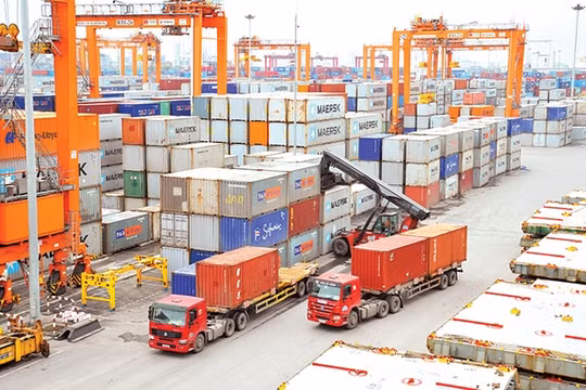 Tăng trưởng GDP Việt Nam mạnh nhất châu Á