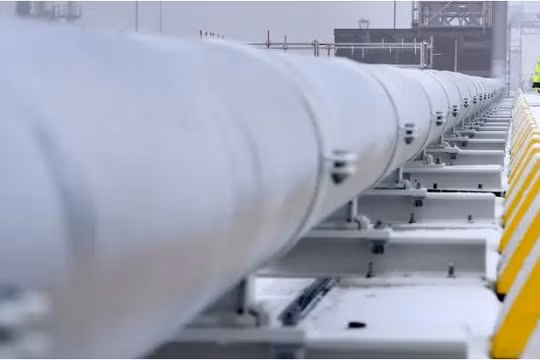 Giá khí đốt châu Âu trở lại mức tiền khủng hoảng Nga – Ukraine