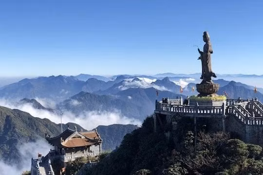 Du khách lưu trú tại Sa Pa tăng đột biến trong dịp nghỉ Tết Dương lịch