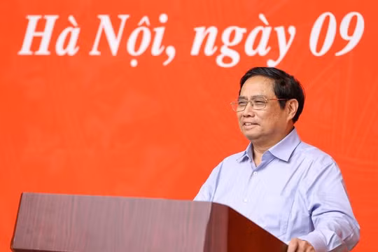 Chuyển đổi số phải hành động cụ thể, đẩy mạnh các dịch vụ thiết thực với người dân