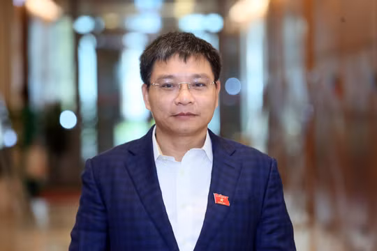 Bộ trưởng Bộ Giao thông vận tải Nguyễn Văn Thắng nhận thêm nhiệm vụ quan trọng