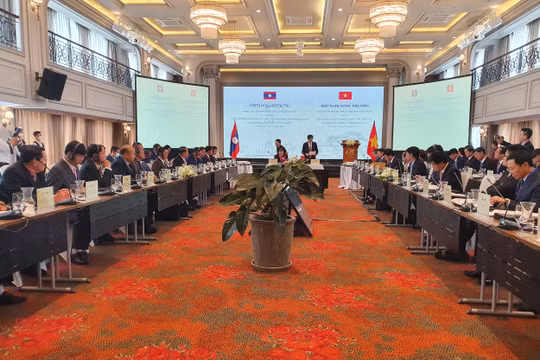 Bộ Công an Việt Nam và Bộ Công an Lào tăng cường hợp tác phòng, chống ma túy