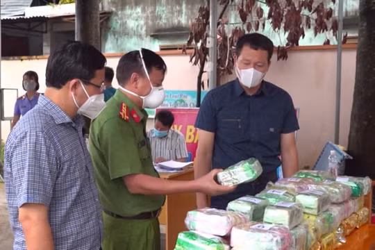 Truy tố 5 “mắt xích” trong đường dây ma túy “khủng” xuyên quốc gia