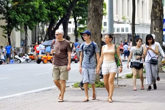 Hà Nội đạt doanh thu hơn 4 nghìn tỷ đồng từ du lịch trong tháng 8