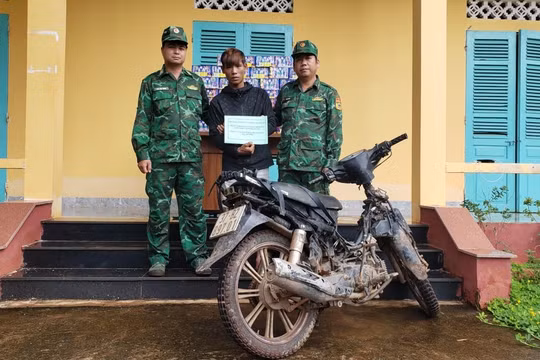 Thanh niên 2k vận chuyển hơn 1 tạ pháo nổ qua biên giới bị bắt giữ