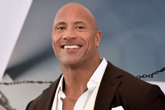 Dwayne 'The Rock' Johnson sẽ làm chủ WWE?