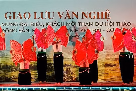 Lắng đọng đêm Đại xòe Thái