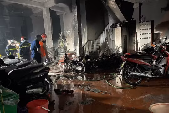 Khởi tố, tạm giam đối tượng phóng hoả khiến 1 người tử vong ở Phú Đô