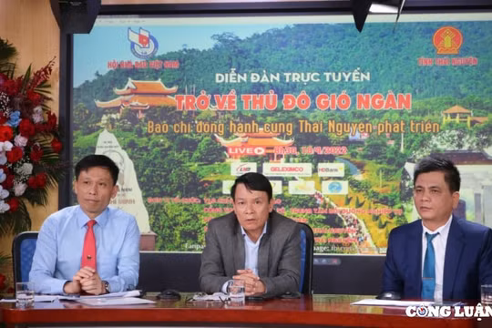 Ôn lại lịch sử vẻ vang của đội ngũ những người làm báo cách mạng Việt Nam