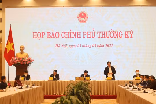 Còn quá sớm để coi Covid-19 là bệnh cúm mùa