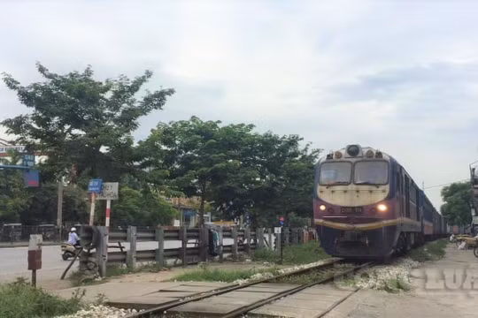 Hà Nội: Xử lý nhiều “điểm đen” tai nạn giao thông còn tồn đọng