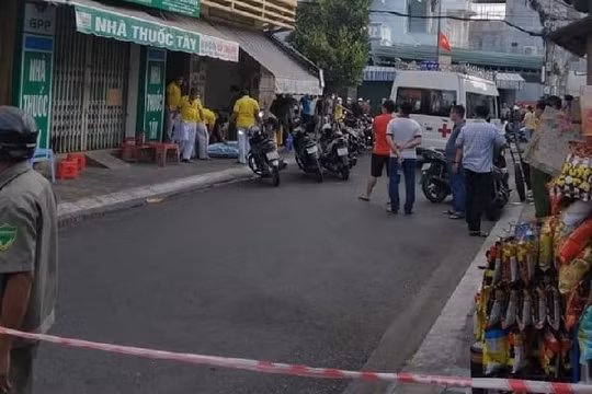 Trong cơn nóng giận, chồng dùng đá phong thủy đập vào đầu vợ gây tử vong