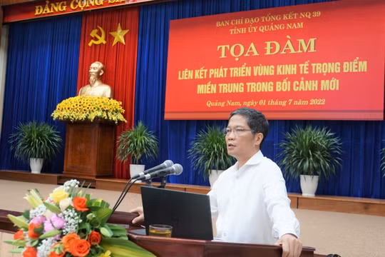 Nhiều địa phương cạnh tranh trực tiếp, làm triệt tiêu lợi thế của toàn vùng