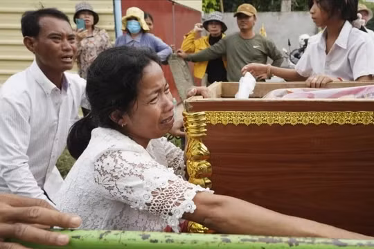 Ít nhất 14 trẻ em thiệt mạng khi phà chìm trên sông Mekong ở Campuchia