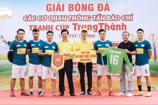 Khởi tranh Giải bóng đá các cơ quan thông tấn báo chí- Cup Trung Thành lần thứ VIII